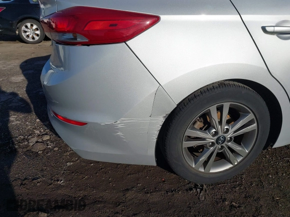 2018 Hyundai Elantra SEL with VIN 5NPD84LF0JH258721, listed as a IAAI auction lot 41829387 with 94,124 mi miles and . Bid and sale history available at DreamBid. Image 17.