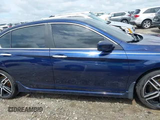 2016 Honda Accord Sport z VIN 1HGCR2F59GA046384, wystawiony jako IAAI lot #42460840 z przebiegiem 184 329 mil mil oraz . Historia ofert i sprzedaży dostępna na DreamBid. Obrazek 13.