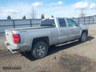 2017 Chevrolet Silverado 1500 LT with VIN 1GCVKREC2HZ202207, listed as a IAAI auction lot 41755285 with 157,018 mi miles. Bid and sale history available at carsss.com. Image 4.