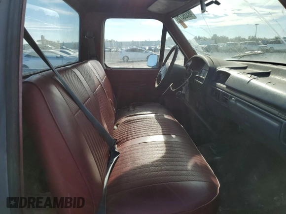 1992 Ford F-150 with VIN 1FTDF15Y6NNA79138, listed as a Copart auction lot 48339275 with 0 mi miles and Clean Title. Bid and sale history available at carsss.com. Image 10.