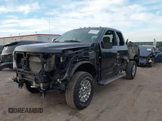 2021 Ford Super Duty F-250 SRW XL with VIN 1FT7X2B65MEC48955, listed as a IAAI auction lot 38286517 with 41,205 mi miles. Bid and sale history available at carsss.com. Image 2.