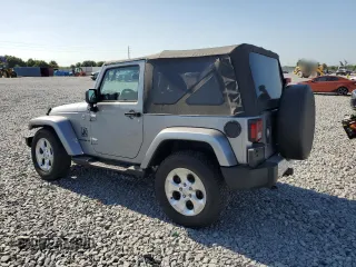 2015 Jeep Wrangler Sahara z VIN 1C4AJWBG8FL513650, wystawiony jako Copart lot #54578075 z przebiegiem 38 043 mil mil oraz Nie do naprawy • Non repairable. Historia ofert i sprzedaży dostępna na DreamBid. Obrazek 2.