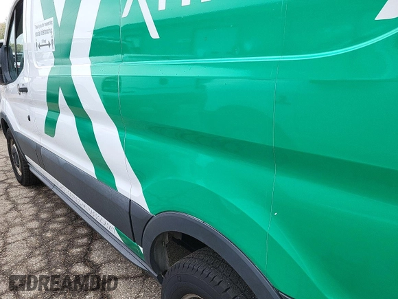 2016 Ford Transit с VIN 1FTYR1YM1GKB55547, выставлен на аукционе IAAI как лот 42515973 с пробегом 123 629 миль миль и . История ставок и продаж доступна на DreamBid. Изображение 15.