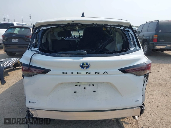 2025 Toyota Sienna LE z VIN 5TDKRKEC8SS245934, wystawiony jako IAAI lot #42274195 z przebiegiem 4 933 mil mil oraz . Historia ofert i sprzedaży dostępna na DreamBid. Obrazek 17.