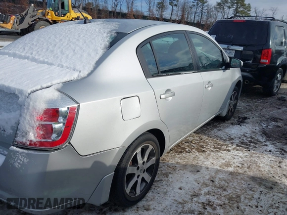 2007 Nissan Sentra S with VIN 3N1AB61E27L703417, listed as a IAAI auction lot 41352293 with Not provided miles and . Bid and sale history available at DreamBid. Image 4.