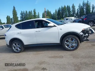 2024 Dodge Hornet R/T с VIN ZACPDFCWXR3A33544, выставлен на аукционе IAAI как лот 42399881 с пробегом 2 027 миль миль и . История ставок и продаж доступна на DreamBid. Изображение 14.