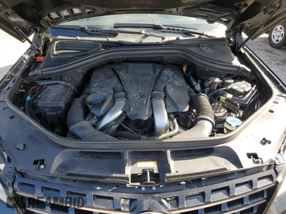 2014 Mercedes-Benz M 550 with VIN 4JGDA7DB0EA376522, listed as a Copart auction lot 42029495 with 94,742 mi miles and Salvage Title. Bid and sale history available at carsss.com. Image 12.