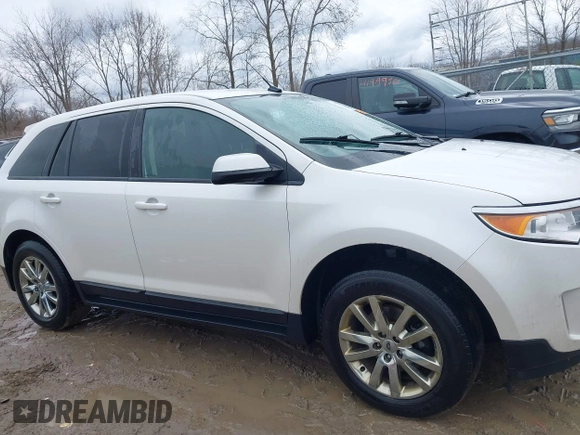 2013 Ford Edge SEL with VIN 2FMDK3J93DBB16822, listed as a IAAI auction lot 41995178 with 242,376 mi miles. Bid and sale history available at carsss.com. Image 13.