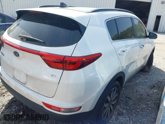 2018 Kia Sportage EX with VIN KNDPNCACXJ7321157, listed as a IAAI auction lot 41918274 with 157,813 mi miles and . Bid and sale history available at carsss.com. Image 4.