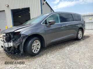 2020 Chrysler Pacifica Touring with VIN 2C4RC1FG7LR216074, listed as a Copart auction lot 59572665 with 106,780 mi miles and Clean title. Bid and sale history available at DreamBid. Image 1.