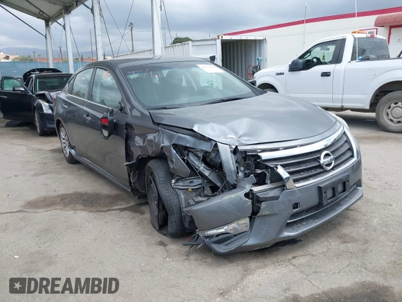 2014 Nissan Altima 2.5 S with VIN 1N4AL3AP6EN358051, listed as a IAAI auction lot 42131208 with 35,376 mi miles. Bid and sale history available at carsss.com. Image 1.