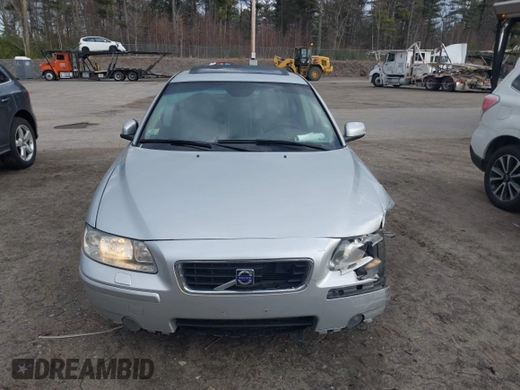 2007 Volvo S60 2.5L Turbo with VIN YV1RH592072609664, listed as a IAAI auction lot 41865512 with 200,528 mi miles. Bid and sale history available at carsss.com. Image 13.