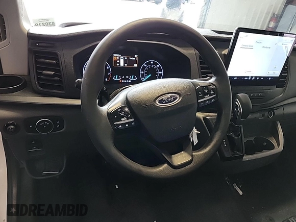 2023 Ford Transit Cargo с VIN 1FTBR1Y81PKA72158, выставлен на аукционе IAAI как лот 42526405 с пробегом 52 669 миль миль и . История ставок и продаж доступна на DreamBid. Изображение 3.