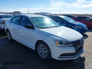 2015 Volkswagen Jetta Sport with VIN 3VWD17AJXFM262125, listed as a IAAI auction lot 41343125 with 151,823 mi miles and . Bid and sale history available at DreamBid. Image 1.