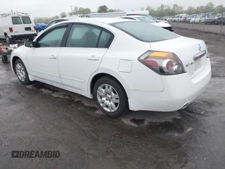2010 Nissan Altima 2.5 SL with VIN 1N4AL2AP9AC178515, listed as a IAAI auction lot 42022772 with 240,486 mi miles. Bid and sale history available at carsss.com. Image 3.