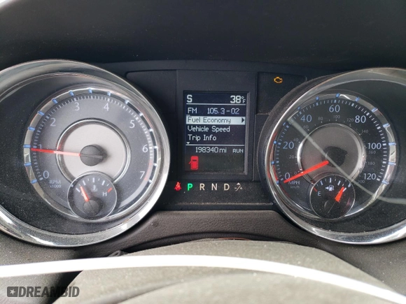 2011 Chrysler Town & Country Touring-L with VIN 2A4RR8DG4BR780610, listed as a Copart auction lot 47166125 with 198,340 mi miles and Salvage Title. Bid and sale history available at carsss.com. Image 9.