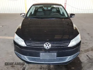 2014 Volkswagen Jetta TDI with VIN 3VWLL7AJ6EM352277, listed as a Copart auction lot 53500805 with 96,904 mi miles and Clean title. Bid and sale history available at DreamBid. Image 5.
