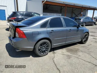 2011 Volvo S40 с VIN YV1672MS0B2550006, выставлен на аукционе Copart как лот 54792625 с пробегом 141 872 миль миль и Списание • Salvage title. История ставок и продаж доступна на DreamBid. Изображение 3.