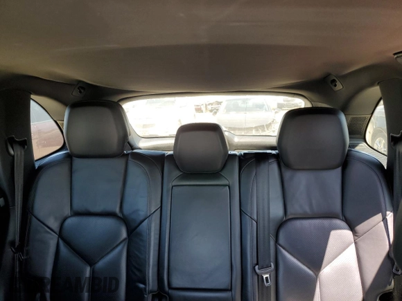 2011 Porsche Cayenne S с VIN WP1AB2A27BLA43020, выставлен на аукционе Copart как лот 55692165 с пробегом 118 676 миль миль и Списание • Salvage title. История ставок и продаж доступна на DreamBid. Изображение 10.