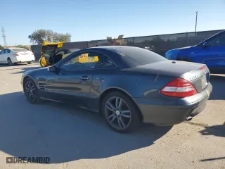 2008 Mercedes-Benz SL-Class V8 with VIN WDBSK71F98F141543, listed as a Copart auction lot 87600215 with 0 mi miles and Salvage Title. Bid and sale history available at carsss.com. Image 2.