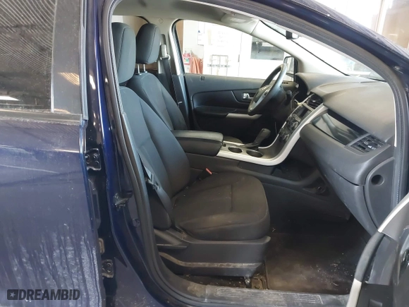 2011 Ford Edge SE with VIN 2FMDK3GC1BBA05279, listed as a IAAI auction lot 41747429 with 167,724 mi miles. Bid and sale history available at carsss.com. Image 5.