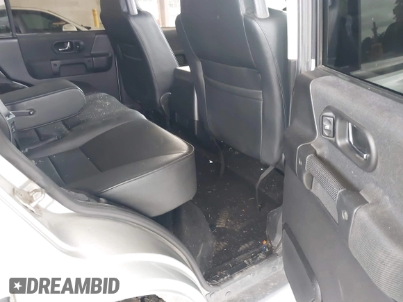 2003 Land Rover Discovery with VIN SALTL16433A813506, listed as a IAAI auction lot 41745613 with Not Provided miles and . Bid and sale history available at DreamBid. Image 8.