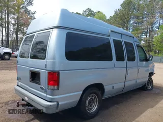 1999 Ford Econoline Passenger XL z VIN 1FMRE112XXHA78677, wystawiony jako IAAI lot #41973782 z przebiegiem 142 051 mil mil oraz . Historia ofert i sprzedaży dostępna na DreamBid. Obrazek 4.