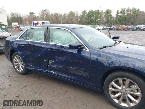 2016 Chrysler 300 Limited with VIN 2C3CCARG2GH182563, listed as a IAAI auction lot 41904232 with 61,949 mi miles and . Bid and sale history available at DreamBid. Image 6.