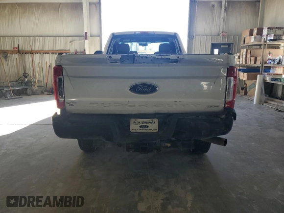 2017 Ford Super Duty F-250 SRW XLT with VIN 1FTBF2B67HED41799, listed as a Copart auction lot 76668464 with 184,138 mi miles and Salvage Title. Bid and sale history available at carsss.com. Image 6.