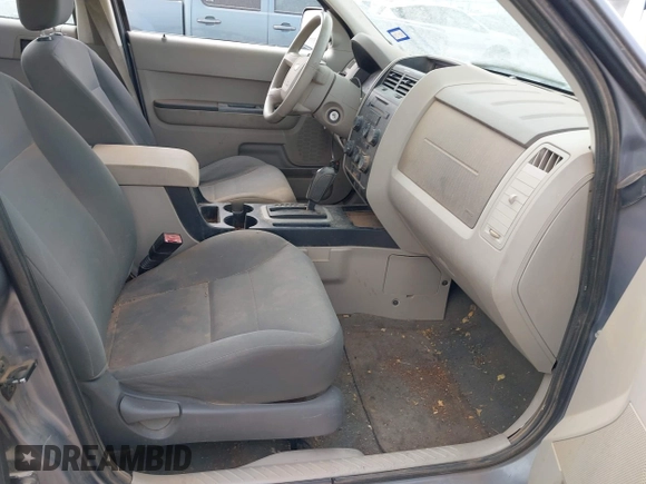 2008 Ford Escape XLS с VIN 1FMCU02Z58KA18082, выставлен на аукционе IAAI как лот 41957377 с пробегом 141 200 миль миль и . История ставок и продаж доступна на DreamBid. Изображение 5.