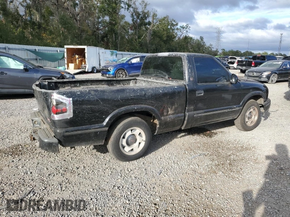 1998 GMC Sonoma z VIN 1GTCS144XW8525300, wystawiony jako Copart lot #85439034 z przebiegiem 250 144 mil mil oraz Szkody całkowita. Historia ofert i sprzedaży dostępna na DreamBid. Obrazek 3.