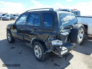 2001 Suzuki Grand Vitara JLX with VIN JS3TD62V414156342, listed as a IAAI auction lot 41762508 with 214,235 mi miles. Bid and sale history available at carsss.com. Image 6.
