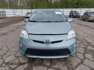 2013 Toyota Prius One with VIN JTDKN3DU8D1657850, listed as a IAAI auction lot 42209001 with 238,243 mi miles and . Bid and sale history available at DreamBid. Image 12.