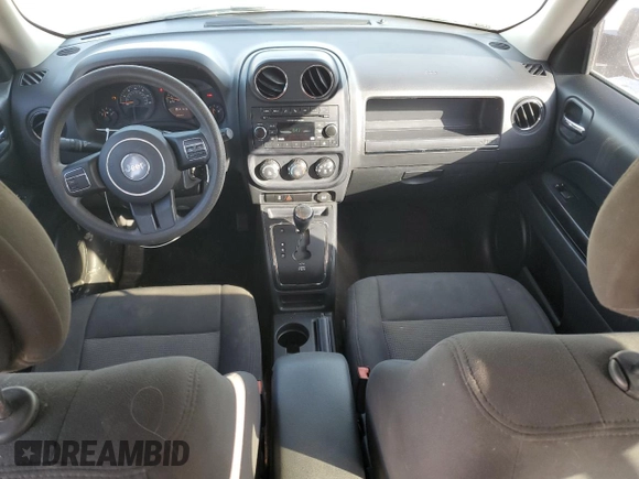 2016 Jeep Patriot Sport with VIN 1C4NJPBA0GD600795, listed as a Copart auction lot 53613385 with 133,586 mi miles and Clean Title. Bid and sale history available at carsss.com. Image 8.