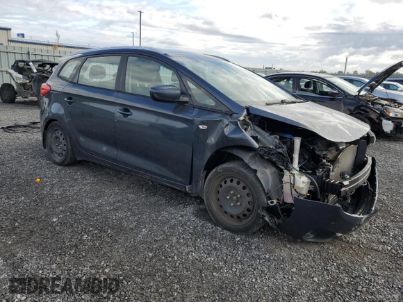 2014 Kia Rondo LX with VIN KNAHT8A33E7059590, listed as a Copart auction lot 73106324 with 168,217 mi miles and Salvage Title. Bid and sale history available at carsss.com. Image 4.