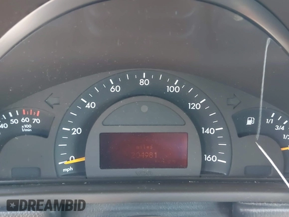 2002 Mercedes-Benz C 230/260/280/320 z VIN WDBRF61JX2F236248, wystawiony jako IAAI lot #42371901 z przebiegiem 204 981 mil mil oraz . Historia ofert i sprzedaży dostępna na DreamBid. Obrazek 7.