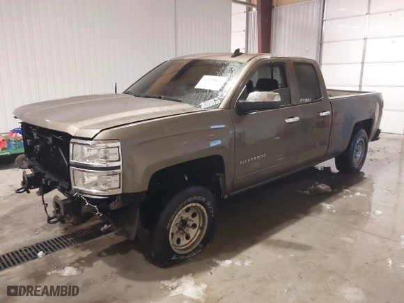 2015 Chevrolet Silverado 1500 LT with VIN 1GCVKREC8FZ192697, listed as a IAAI auction lot 41239821 with 145,642 mi miles. Bid and sale history available at carsss.com. Image 18.