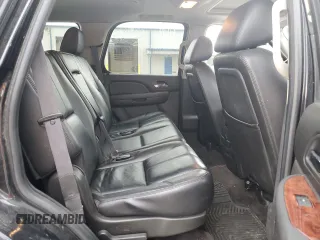 2011 Chevrolet Tahoe LT z VIN 1GNSKBE05BR258317, wystawiony jako Copart lot #54771685 z przebiegiem 214 722 mil mil oraz Szkoda całkowita • Salvage title. Historia ofert i sprzedaży dostępna na DreamBid. Obrazek 11.