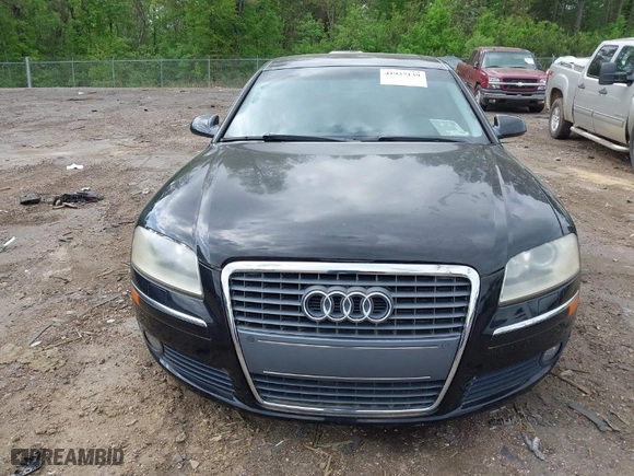 2007 Audi A8 L 4.2L with VIN WAUMV44EX7N010352, listed as a IAAI auction lot 41937139 with 152,109 mi miles. Bid and sale history available at carsss.com. Image 6.