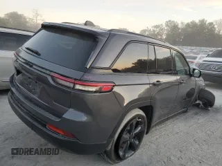 2023 Jeep Grand Cherokee Laredo с VIN 1C4RJGAG2PC662664, выставлен на аукционе Copart как лот 82878804 с пробегом 9 800 миль миль и Списание • Salvage title. История ставок и продаж доступна на DreamBid. Изображение 3.