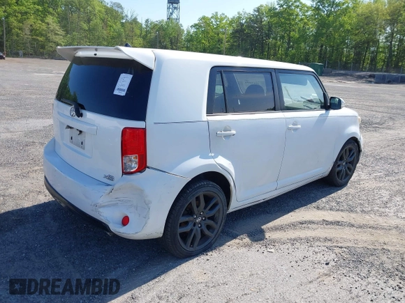 2013 Scion xB with VIN JTLZE4FE0DJ045236, listed as a IAAI auction lot 42132654 with 1 mi miles. Bid and sale history available at carsss.com. Image 4.