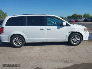 2019 Dodge Grand Caravan SXT with VIN 2C4RDGCG3KR631511, listed as a IAAI auction lot 41790575 with 215,338 mi miles. Bid and sale history available at carsss.com. Image 13.