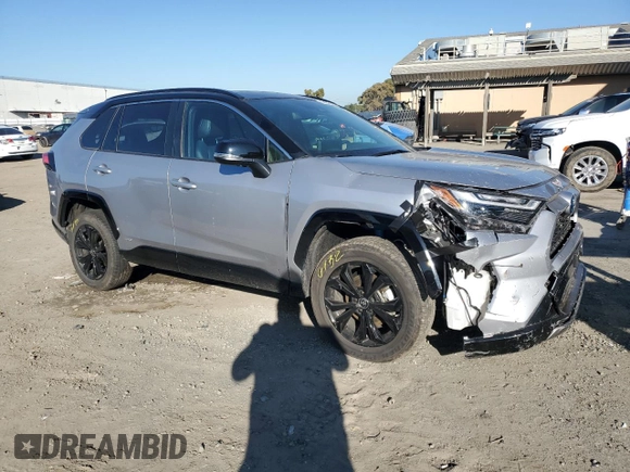 2024 Toyota RAV4 Hybrid XSE with VIN JTME6RFV2RD550947, listed as a Copart auction lot 89141345 with 6,454 mi miles and Clean Title. Bid and sale history available at carsss.com. Image 4.