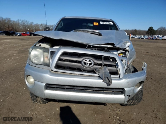 2010 Toyota Tacoma with VIN 3TMMU4FN2AM016053, listed as a Copart auction lot 89155265 with 299,493 mi miles and Clean Title. Bid and sale history available at carsss.com. Image 5.