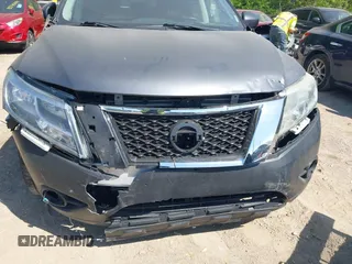 2014 Nissan Pathfinder SL with VIN 5N1AR2MM7EC644583, listed as a IAAI auction lot 42144978 with 152,761 mi miles. Bid and sale history available at carsss.com. Image 6.