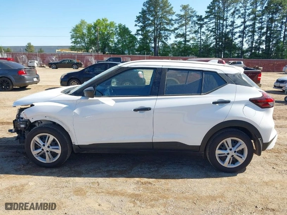 2024 Nissan Kicks S with VIN 3N1CP5BV1RL579873, listed as a IAAI auction lot 41971447 with 19,295 mi miles. Bid and sale history available at carsss.com. Image 15.