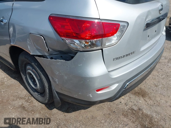 2015 Nissan Pathfinder SV с VIN 5N1AR2MN8FC668854, выставлен на аукционе IAAI как лот 42202456 с пробегом 219 647 миль миль и . История ставок и продаж доступна на DreamBid. Изображение 6.