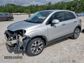 2016 FIAT 500X Trekking with VIN ZFBCFXCT2GP361521, listed as a Copart auction lot 59019665 with 113,019 mi miles and Clean title. Bid and sale history available at DreamBid. Image 1.