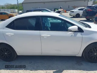 2017 Toyota Corolla L z VIN 2T1BURHE1HC814645, wystawiony jako IAAI lot #42113167 z przebiegiem 111 317 mil mil oraz . Historia ofert i sprzedaży dostępna na DreamBid. Obrazek 14.