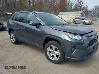 2021 Toyota RAV4 XLE with VIN 2T3P1RFV0MW213664, listed as a IAAI auction lot 41931079 with 65,922 mi miles. Bid and sale history available at carsss.com. Image 1.